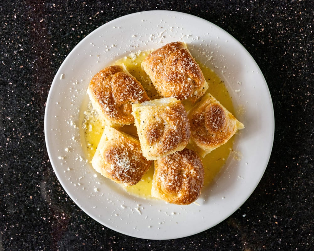 Garlic Rolls W/Cheese