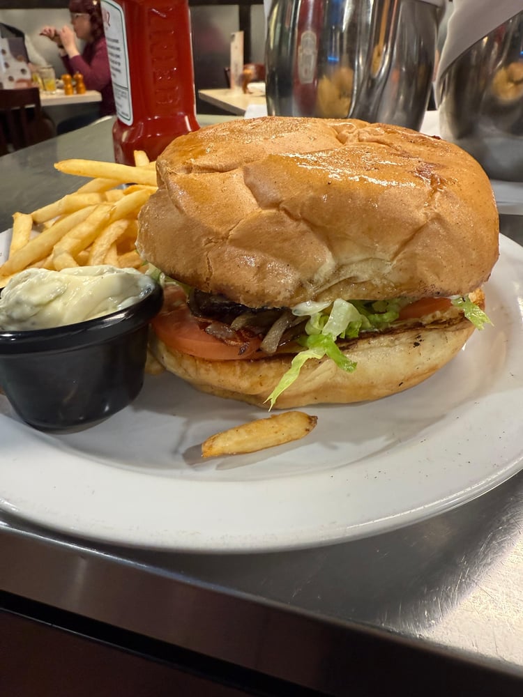 Grilled Veggie Sandwich