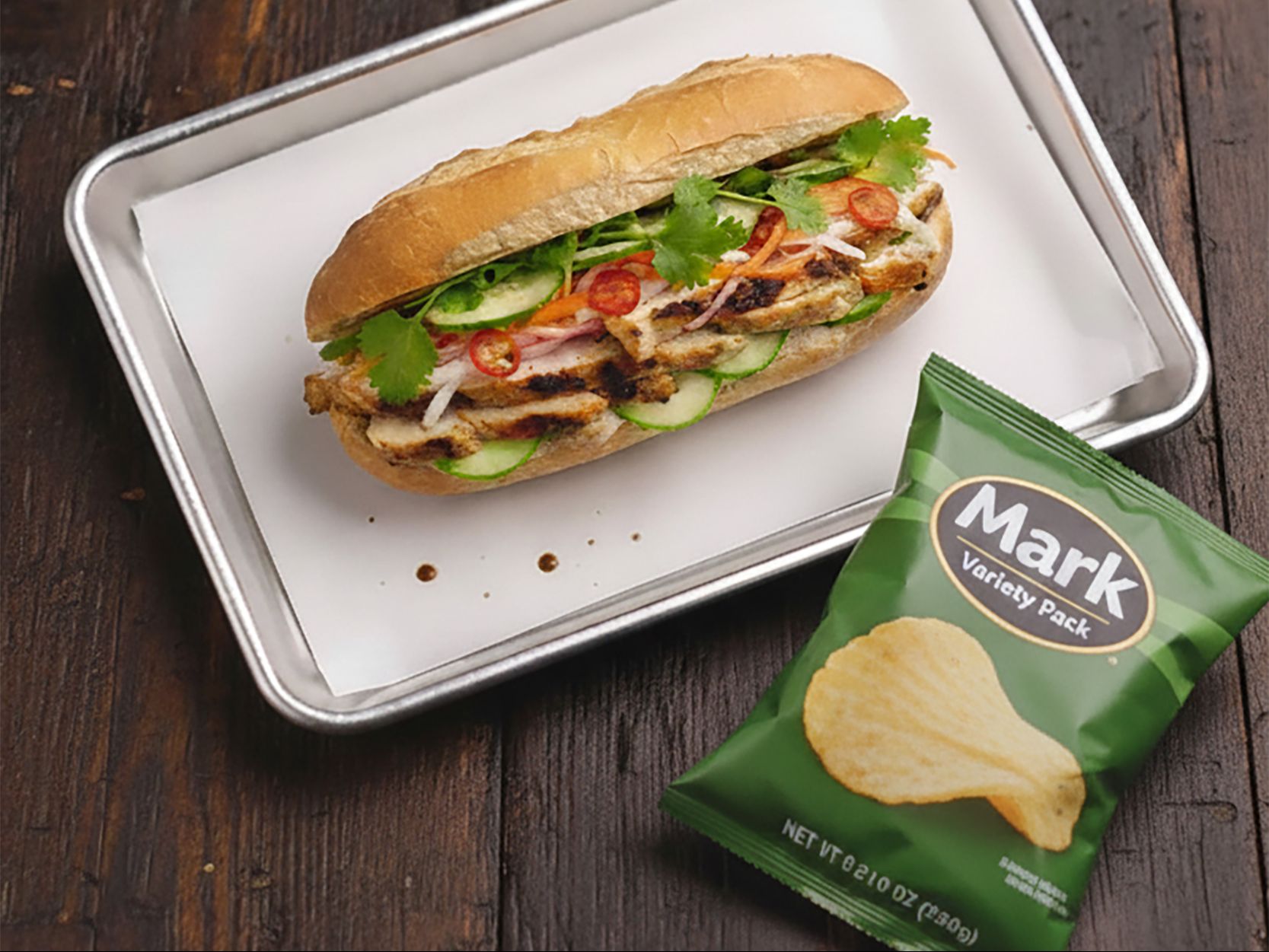 B3. Beef Banh Mi