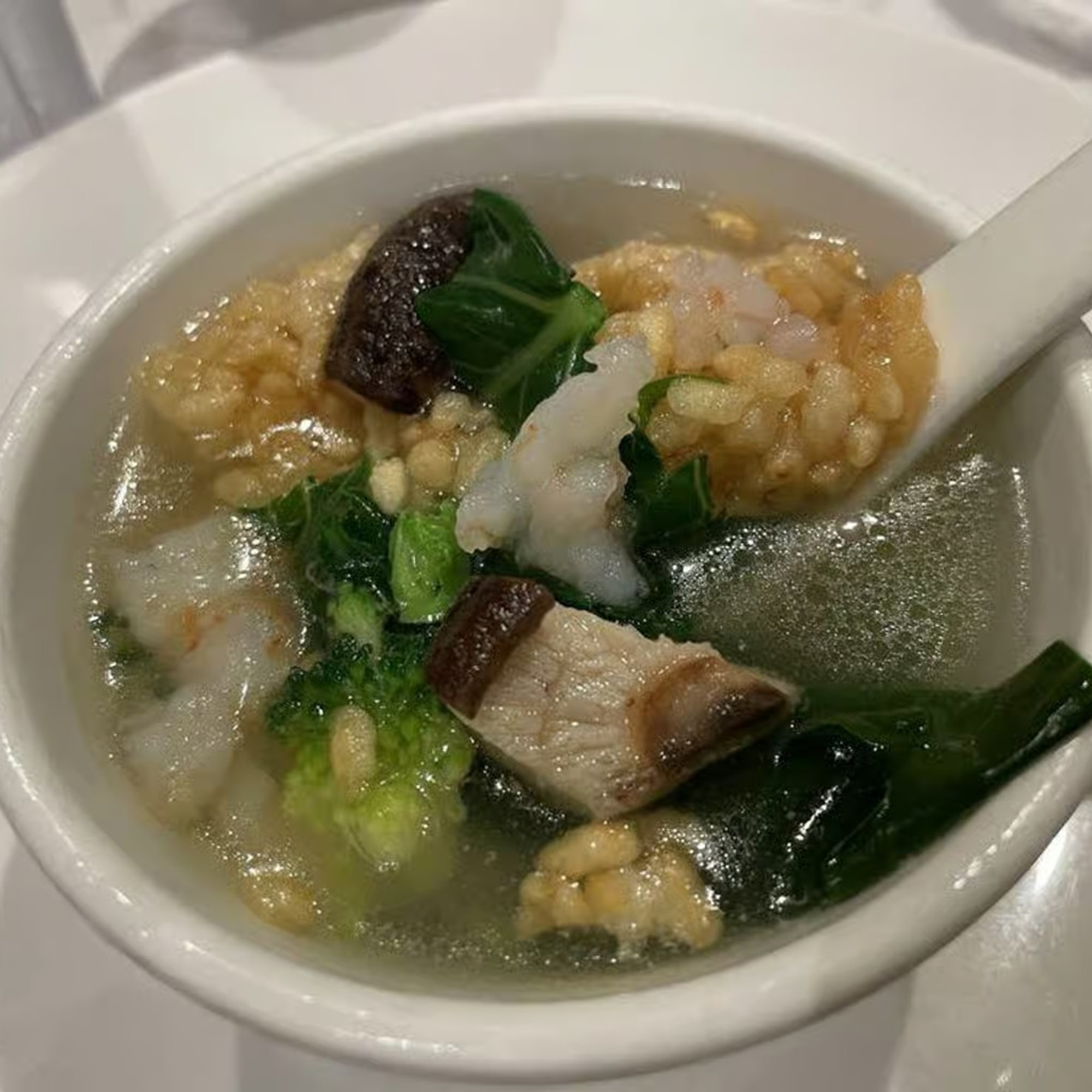 Seafood Sizzling Soup / 海鮮粒鍋巴湯