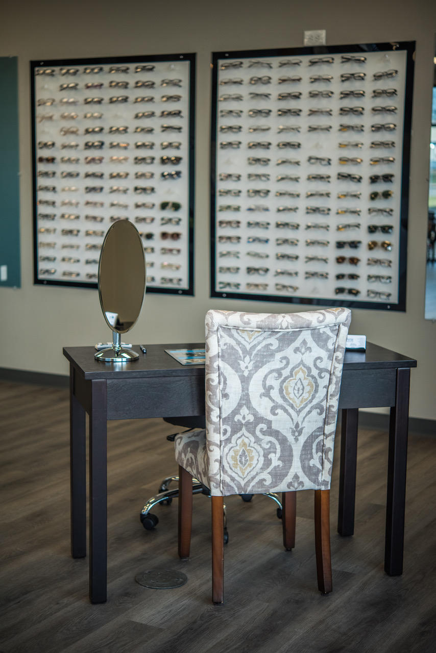 Schedule Eye Exams in St. Peters Photo