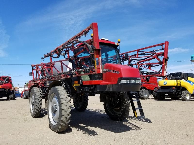 2011 Case IH 3330