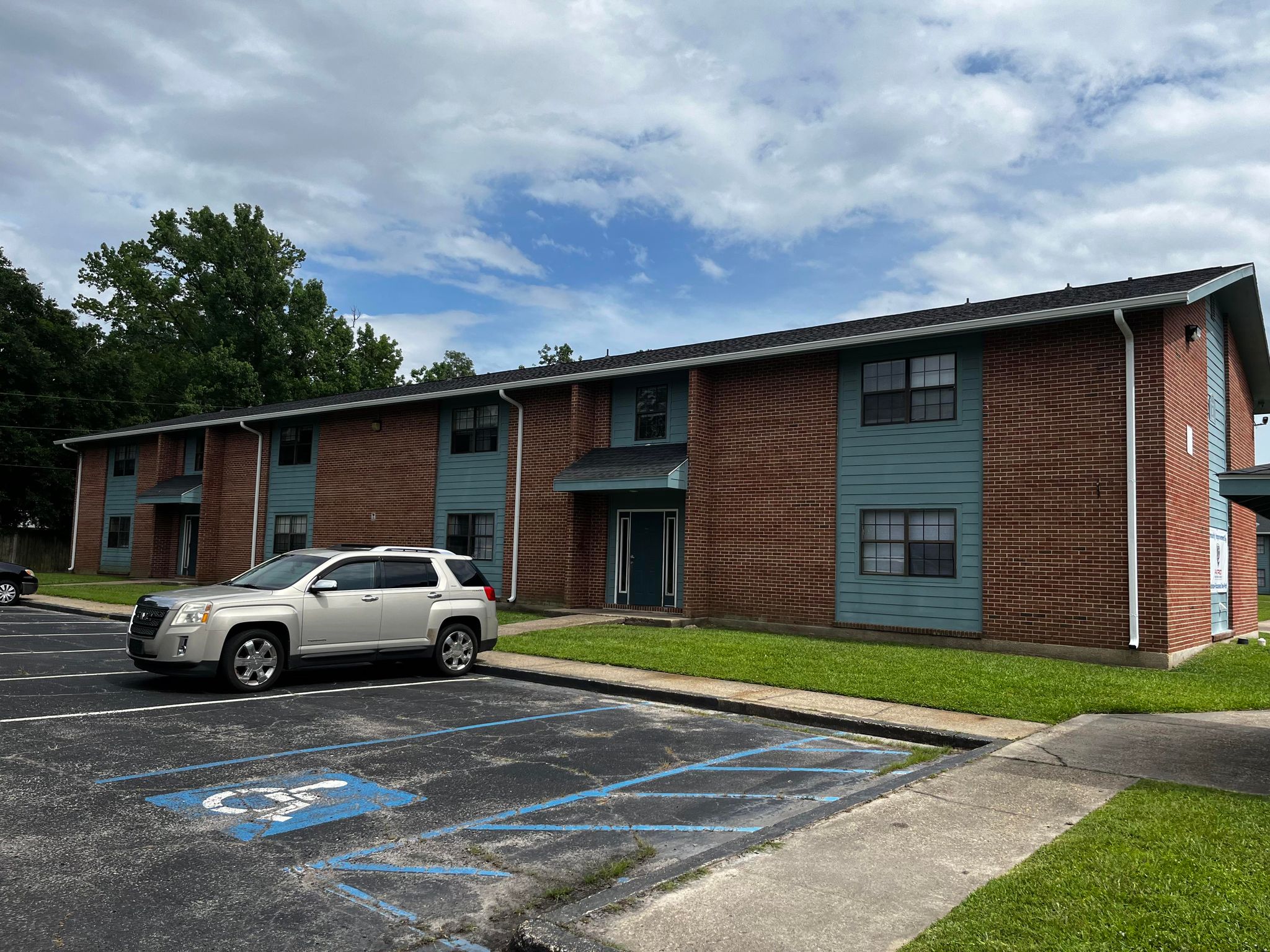 Southern Gutters LLC Image