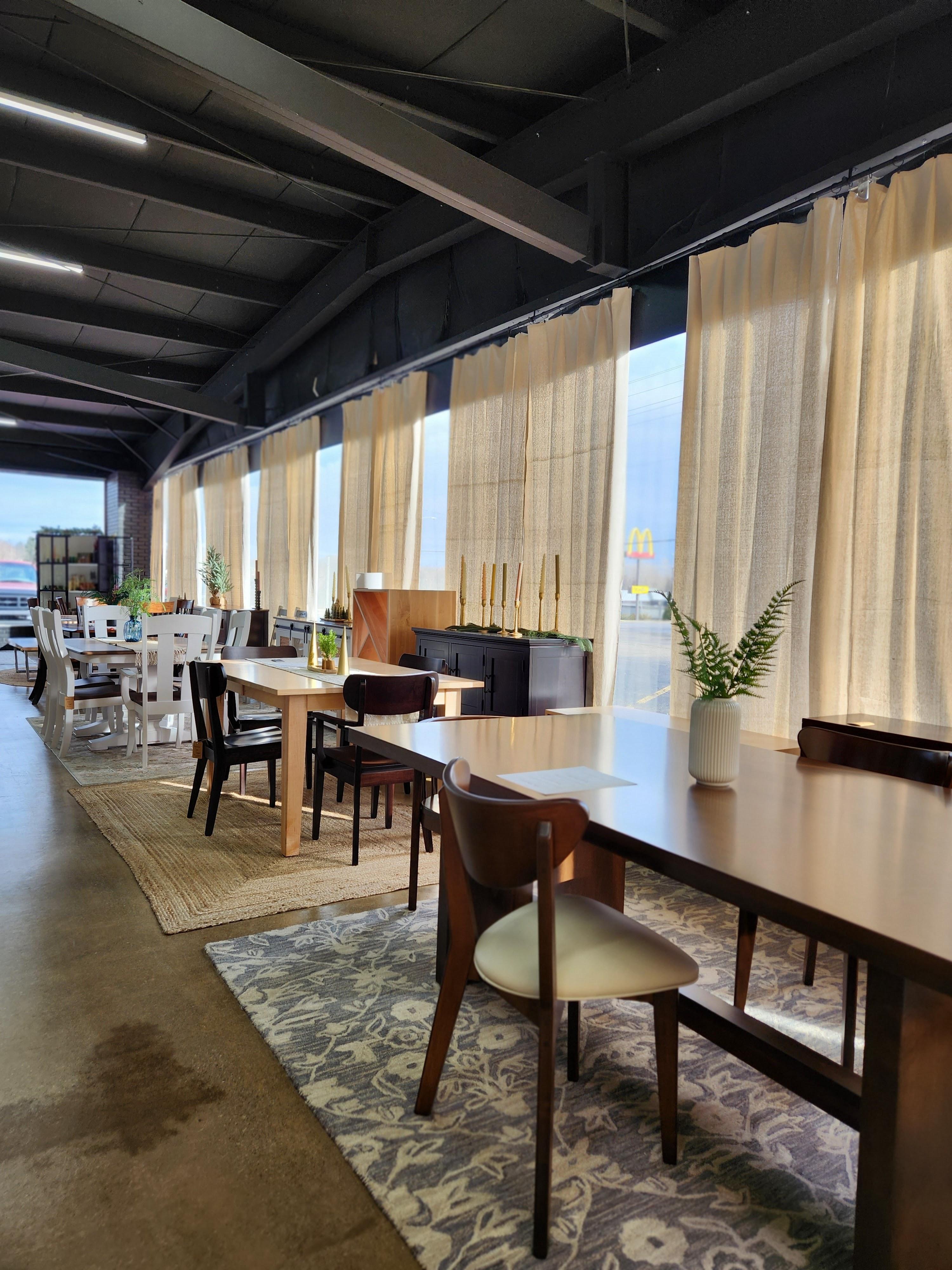 Amish Mercantile Image