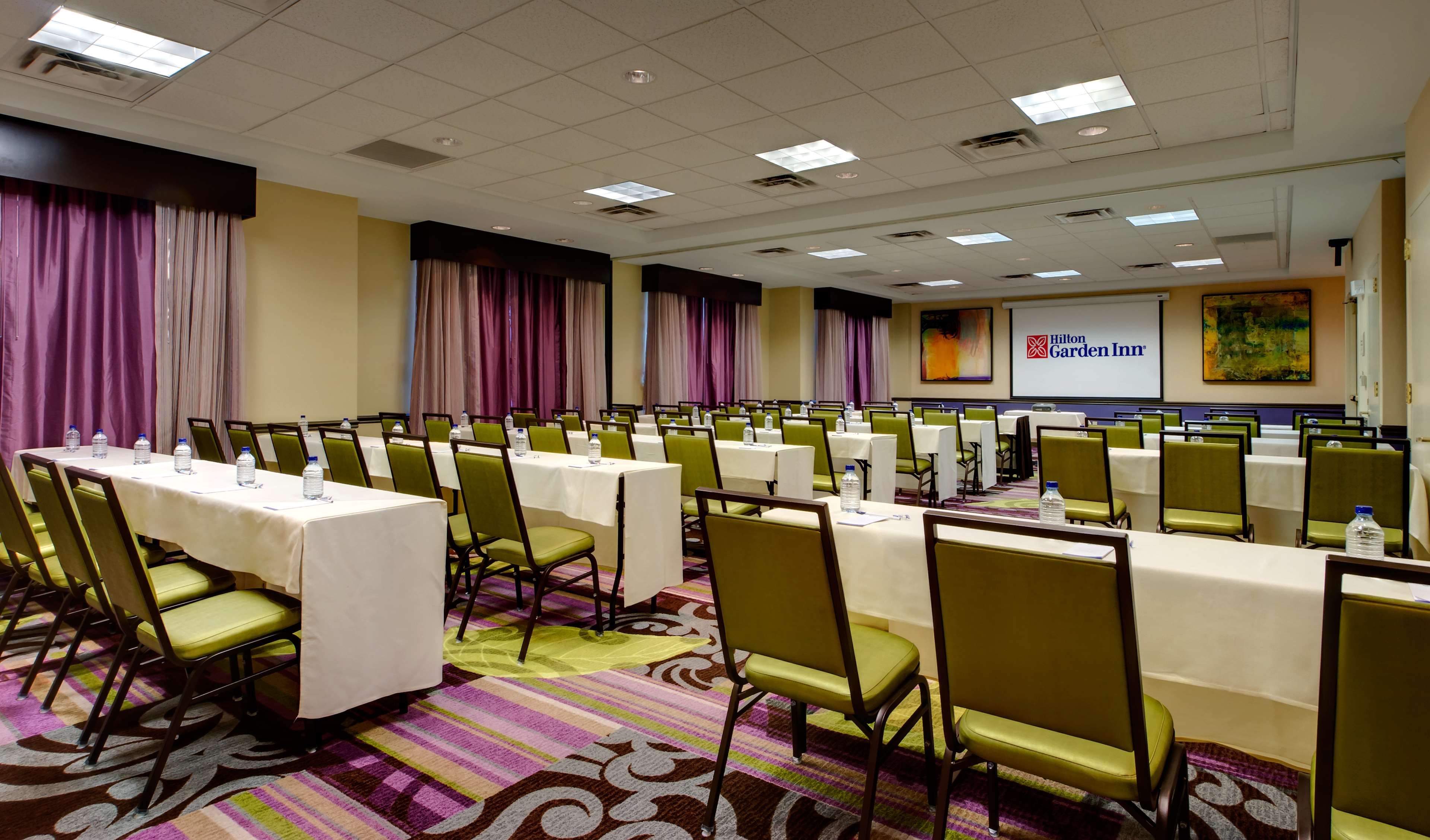 Hilton Garden Inn Raleigh-Durham Airport Photo