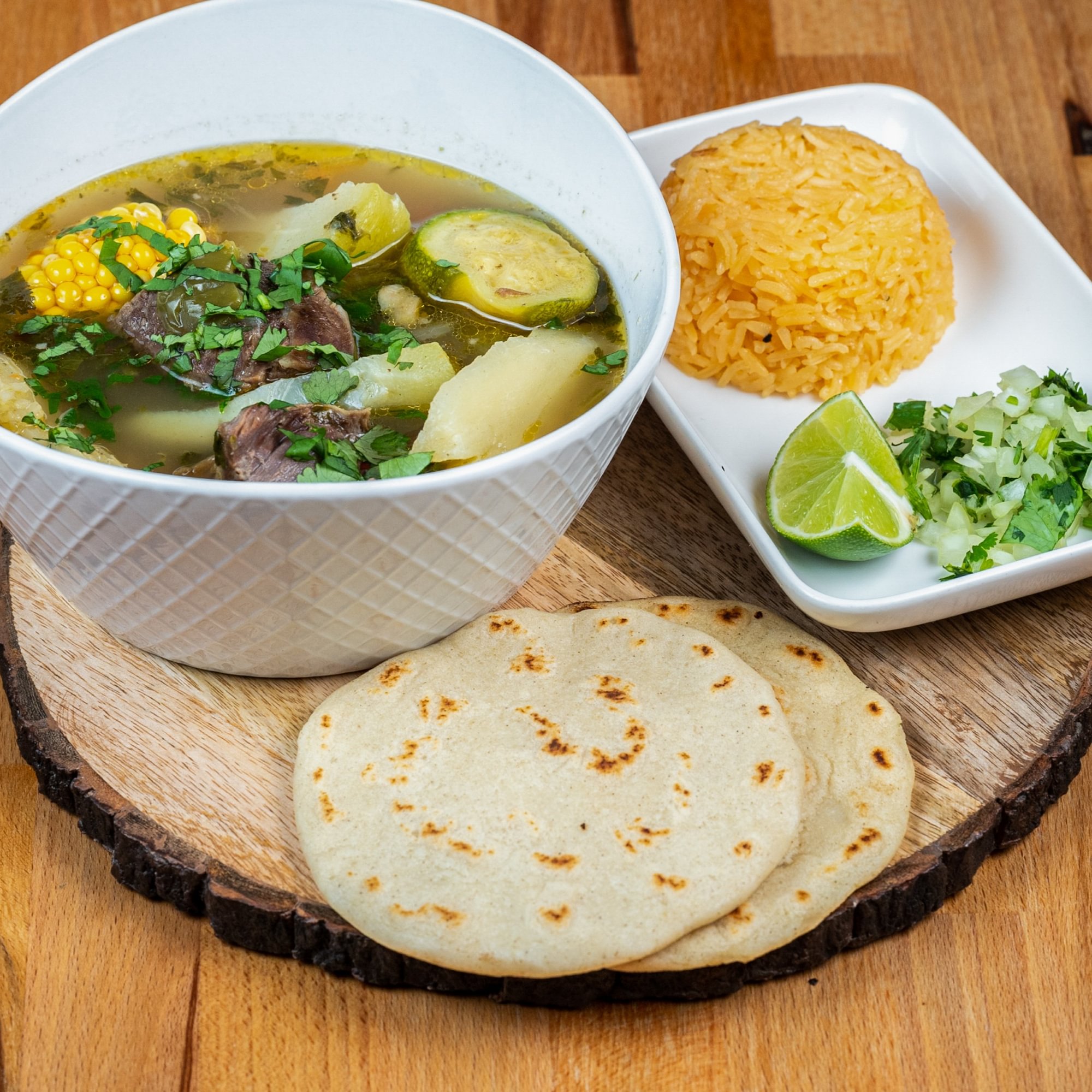 Sopa de Res
