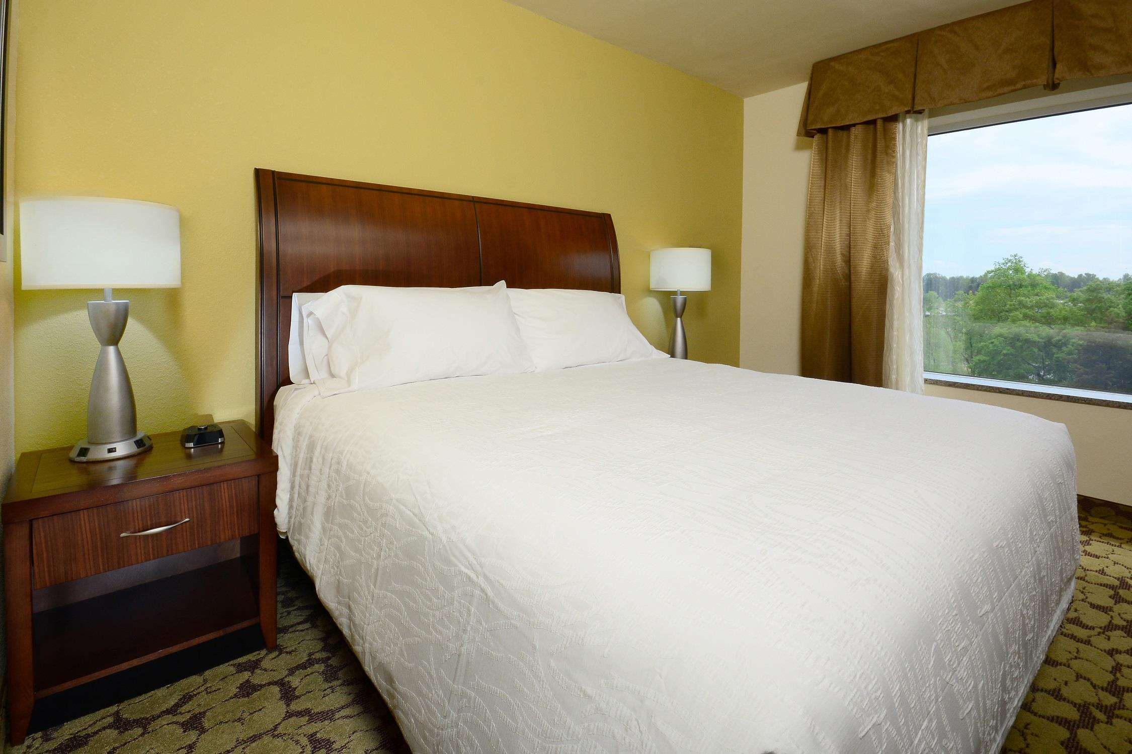 Hilton Garden Inn Greensboro Airport Photo