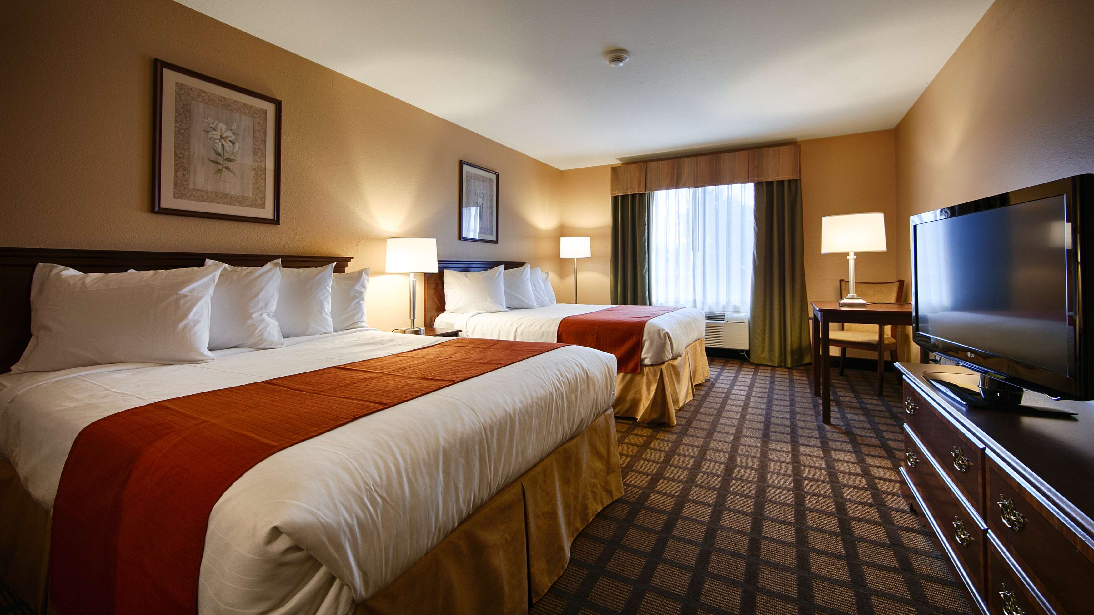 Best Western Inn & Suites of Merrillville Photo