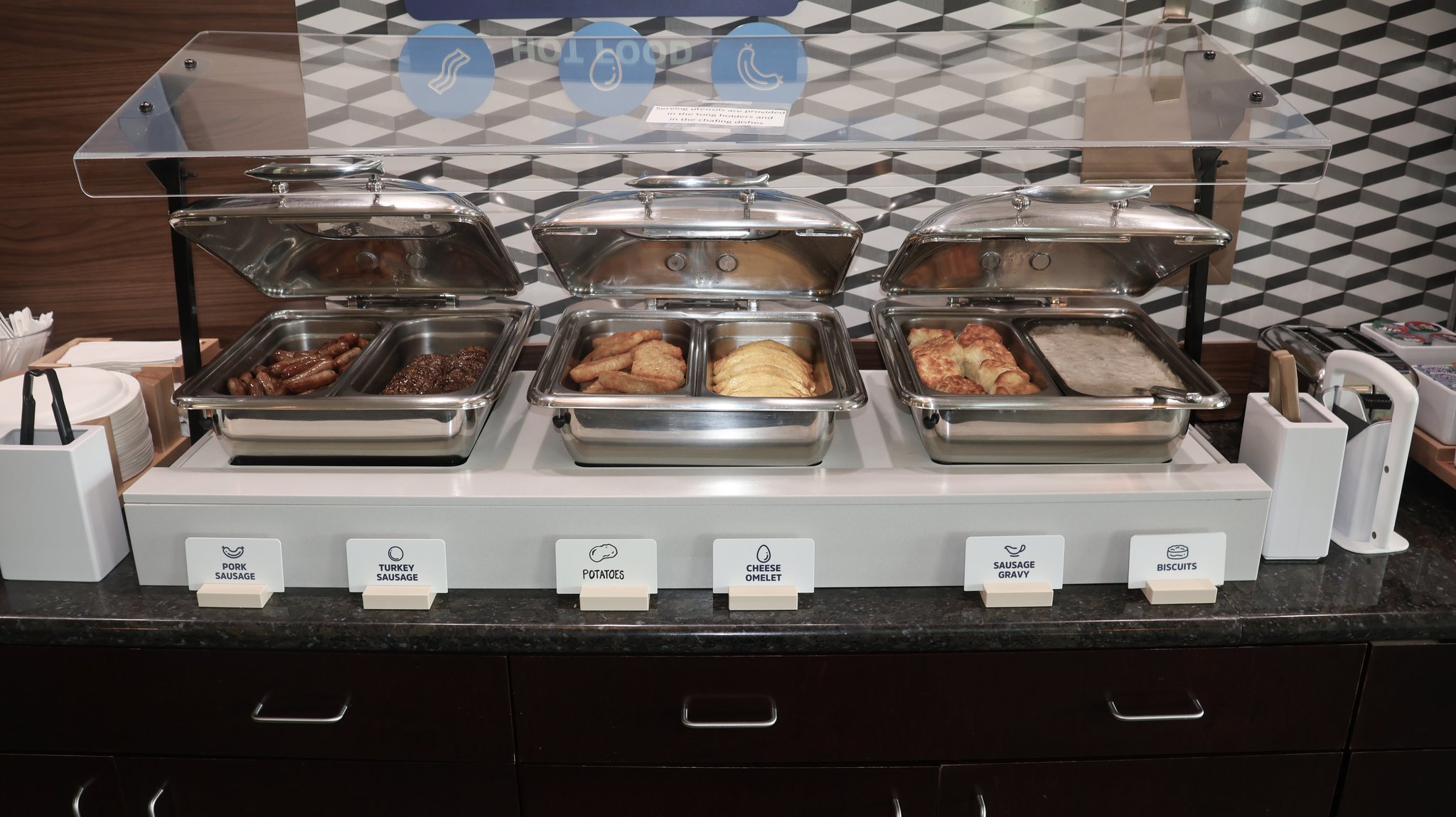 Holiday Inn Express & Suites Morton Peoria Area by IHG Image