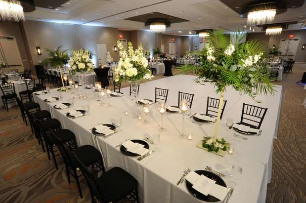 Images Embassy Suites by Hilton Oklahoma City Downtown Medical Center