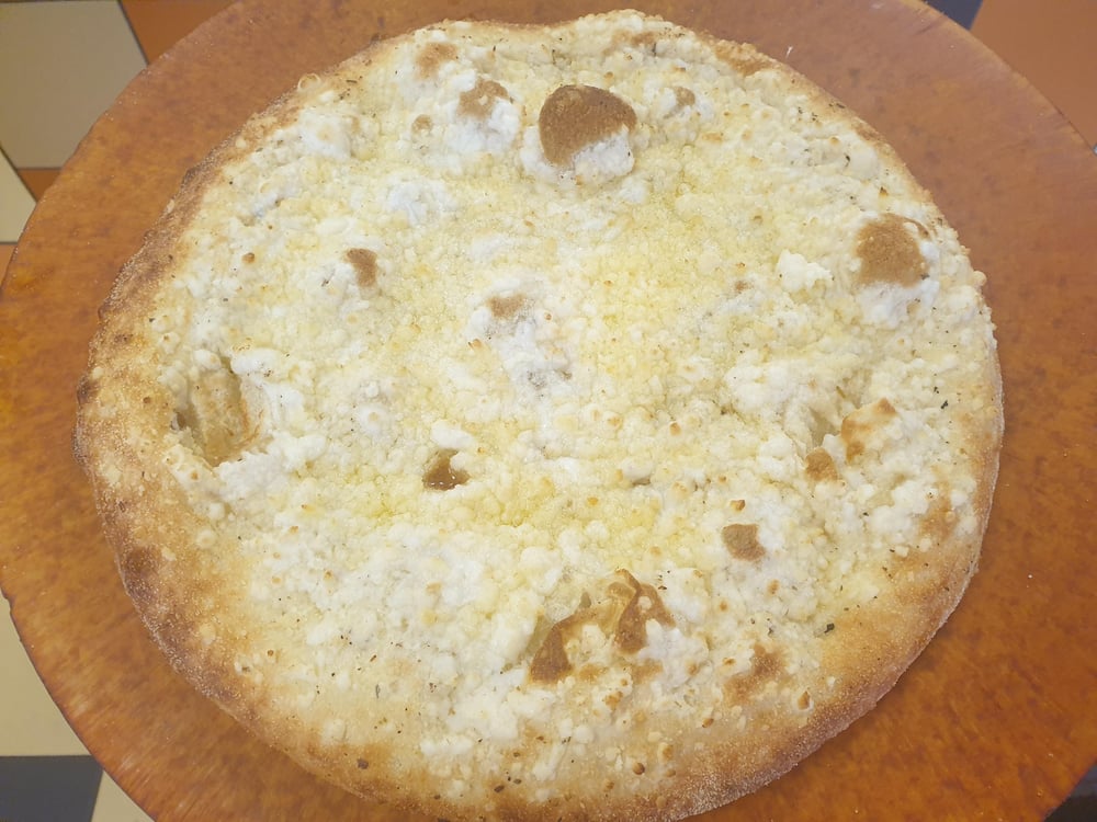 Vegan Cheesy Bread