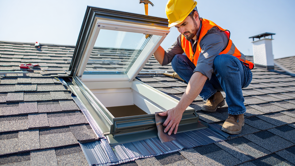 David &amp; Sons Cotati Roofing Logo