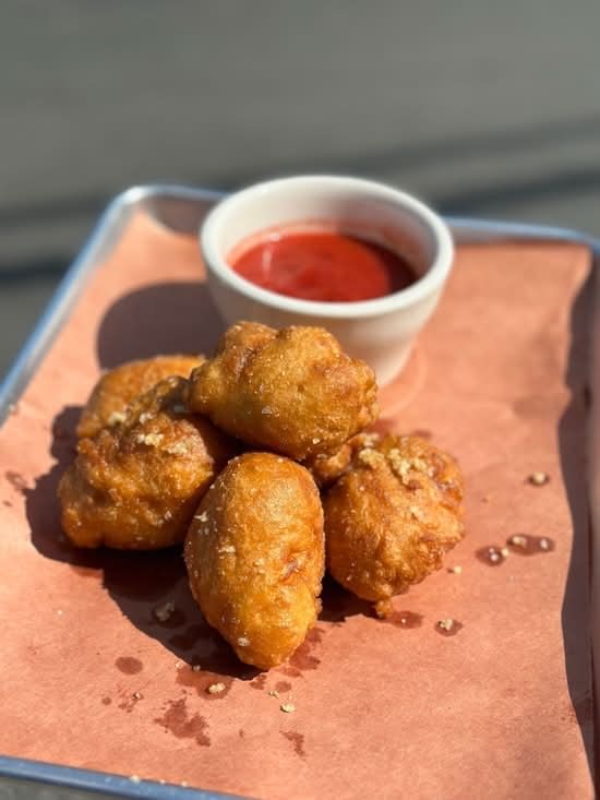 Half Tray Garlic Knots