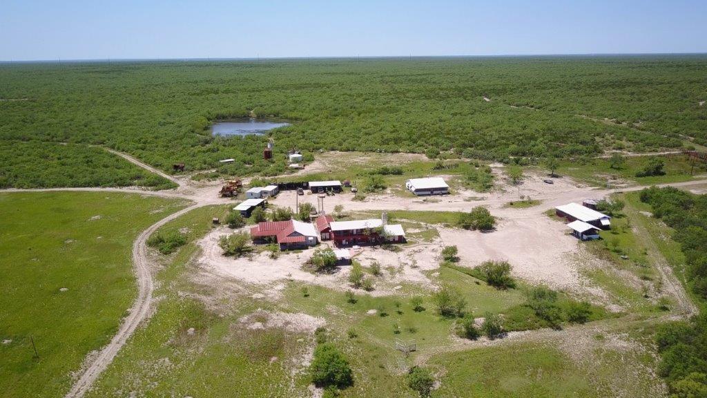 Lincoln Ranch Bowhunting Logo