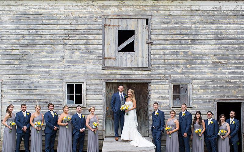 The Oaks Waterfront Inn & Events Photo