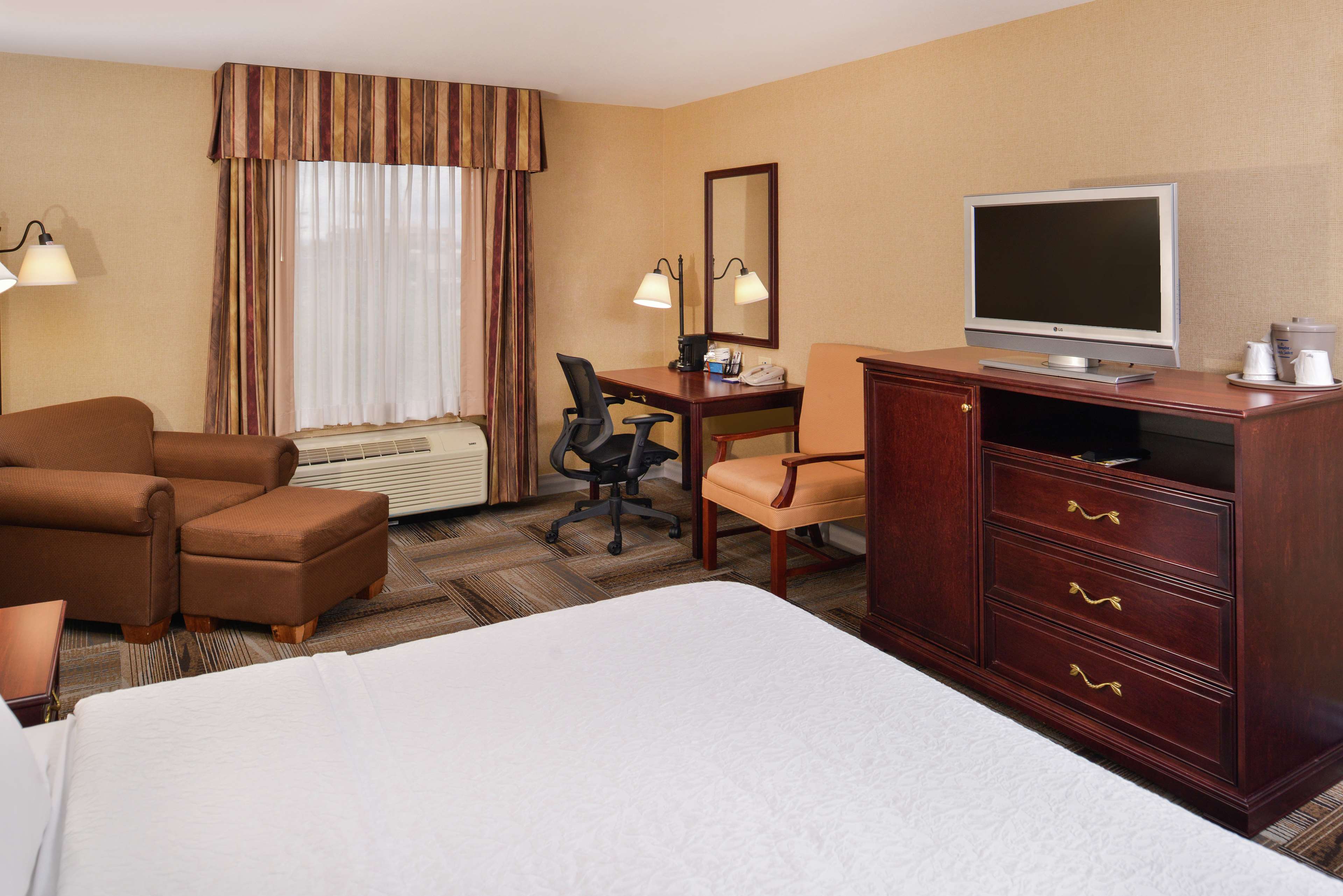 Hampton Inn & Suites Boise-Meridian Photo