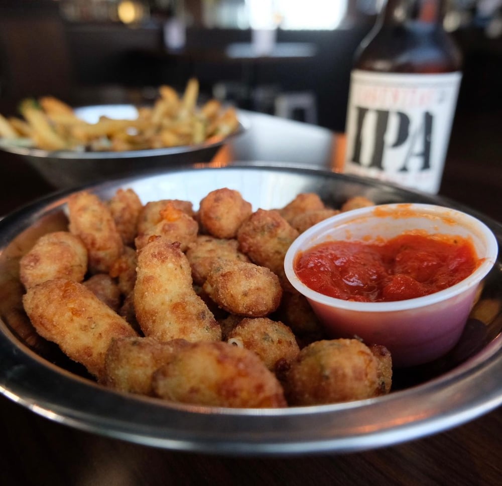 Garlic Cheese Curds
