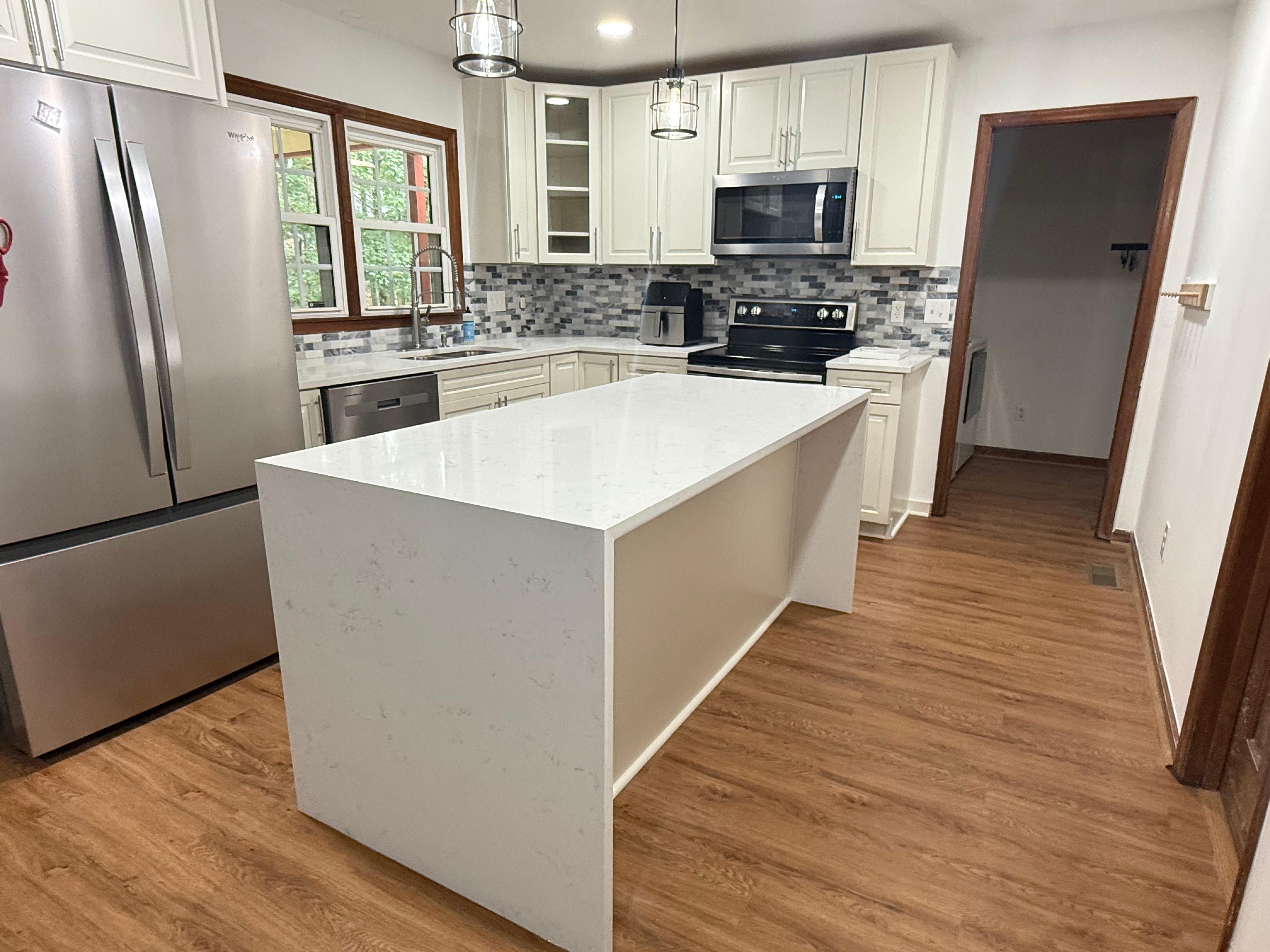 Starlights Renovations Image