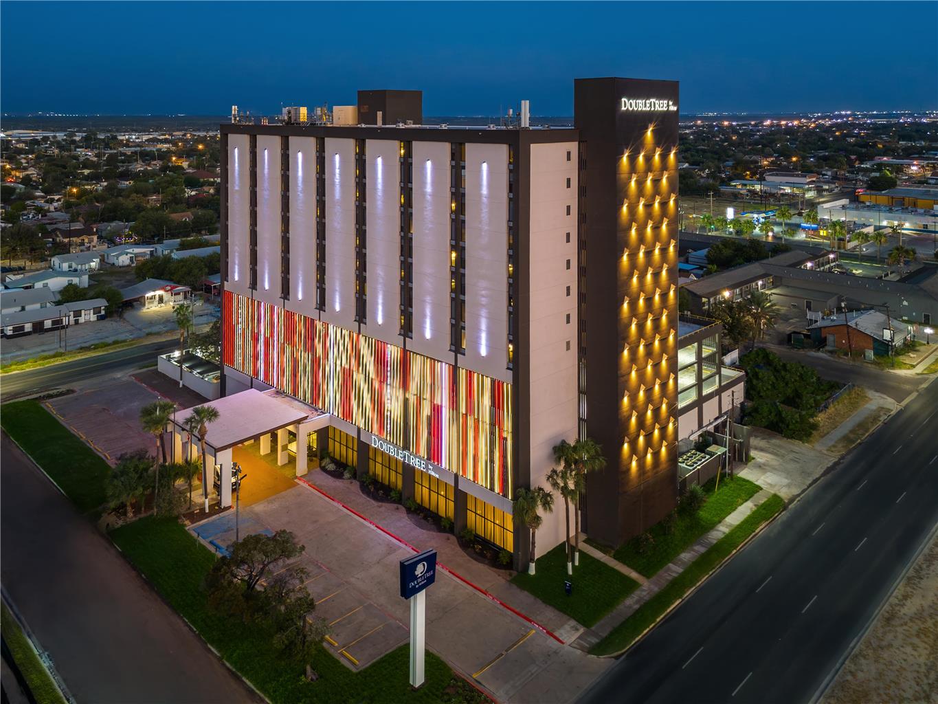 DoubleTree by Hilton Laredo Image