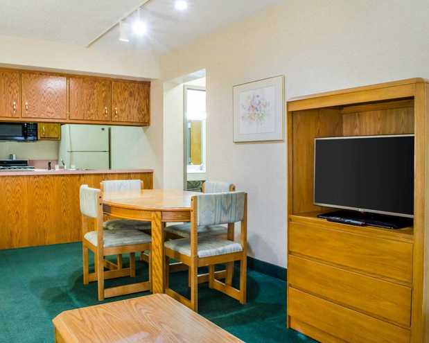 Images Econo Lodge