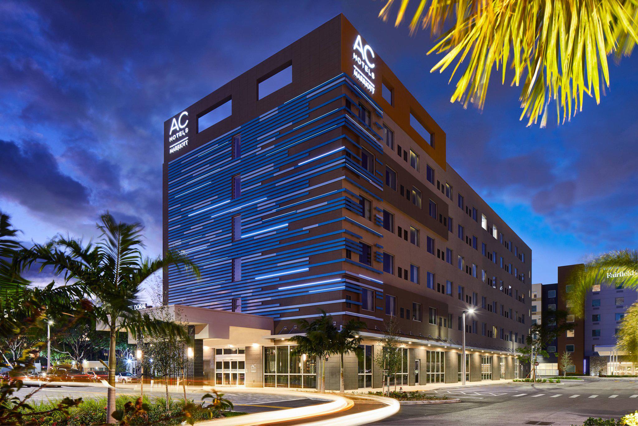 AC Hotel by Marriott Miami Airport West/Doral Photo