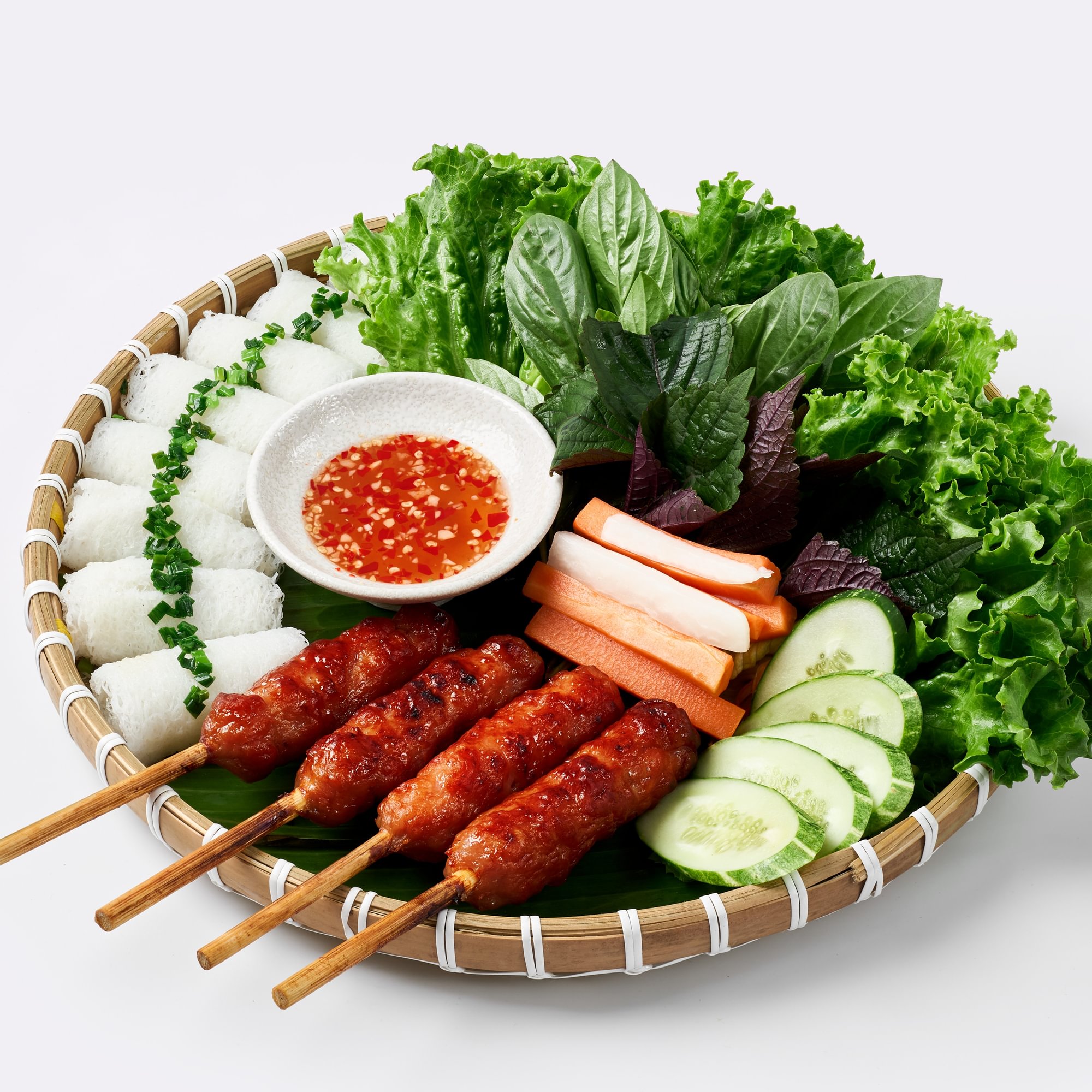 Nem Nướng Mẹt - Grilled Pork Sausage Platter