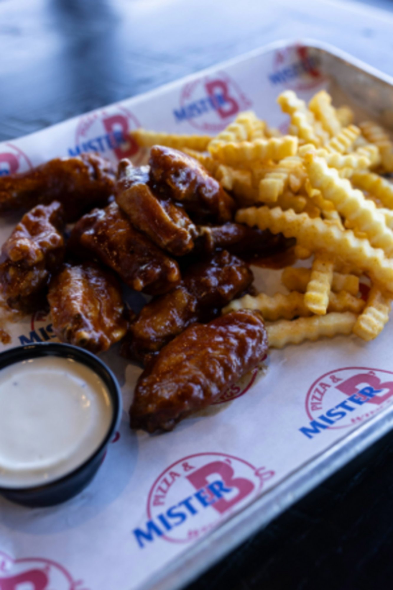 10 Wings & Fries