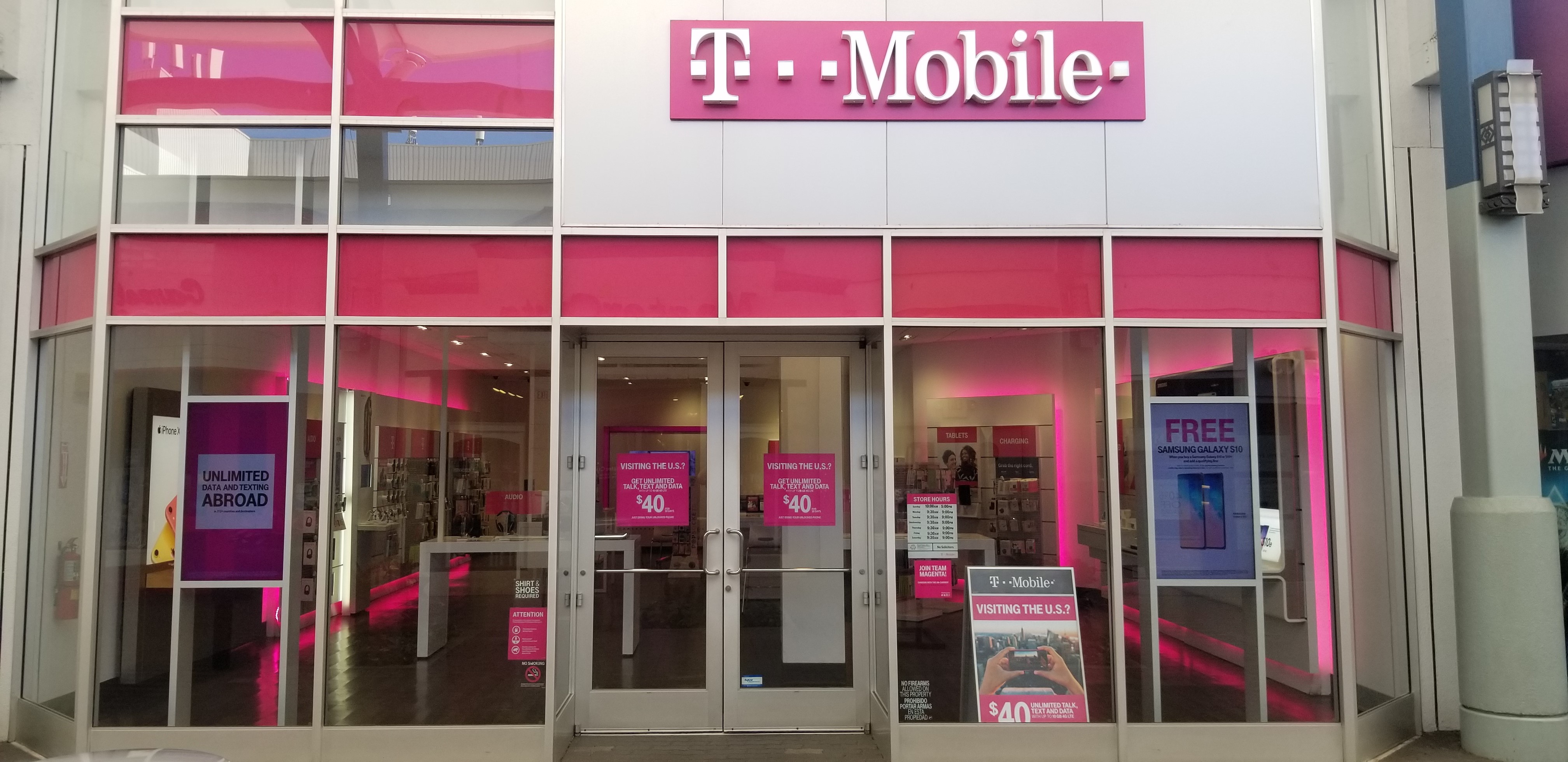 4032px x 1960px - Cell Phones, Plans, and Accessories at T-Mobile 275 W ...