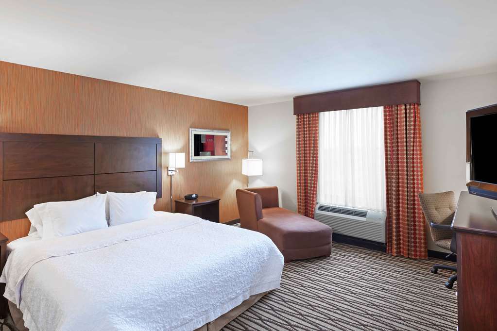 Hampton Inn & Suites Morgan City Image