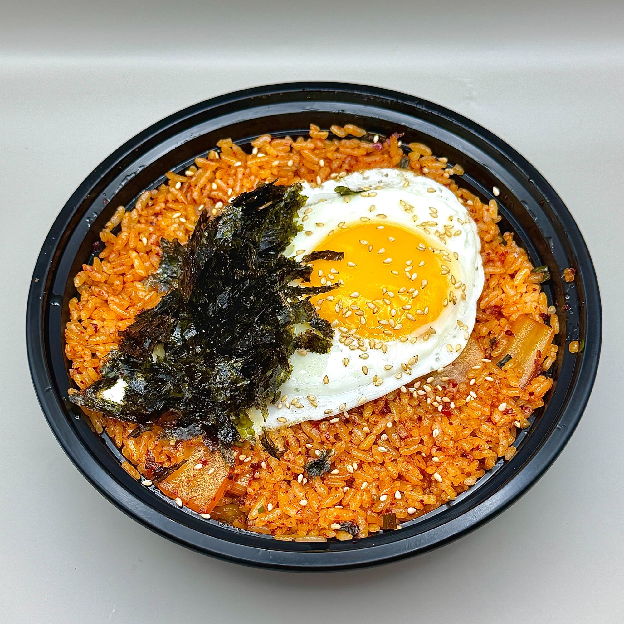 Kimchi Fried Rice (김치 볶음밥)