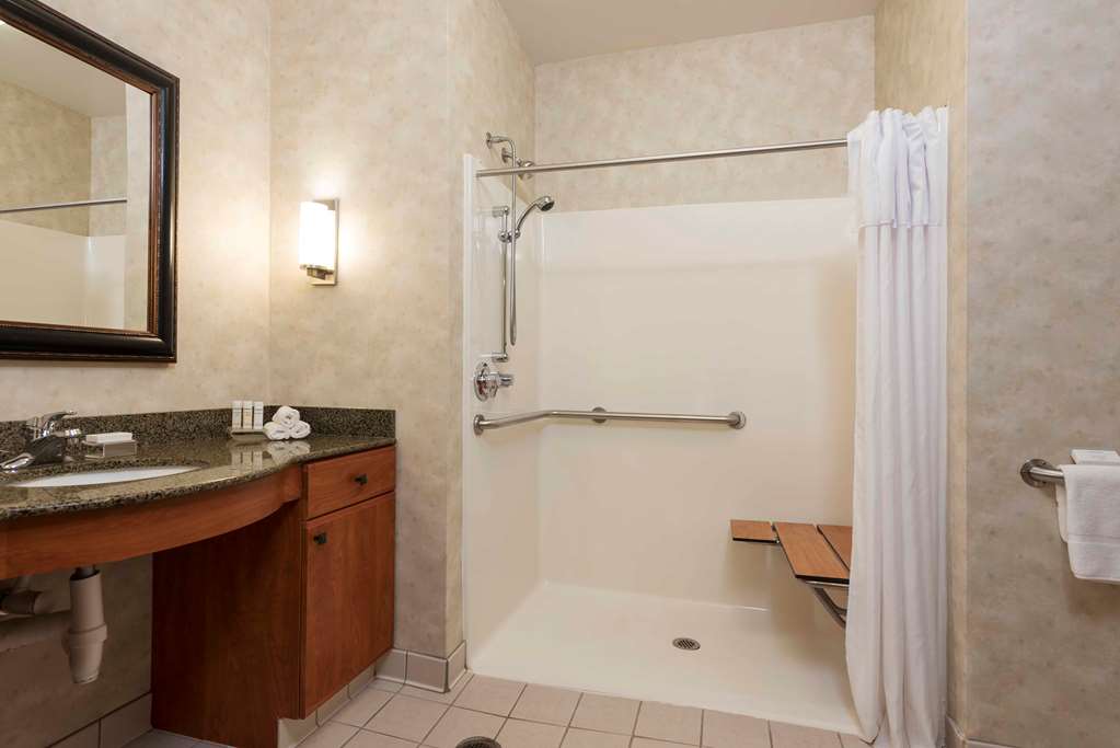 Homewood Suites by Hilton Indianapolis-Airport/Plainfield Image