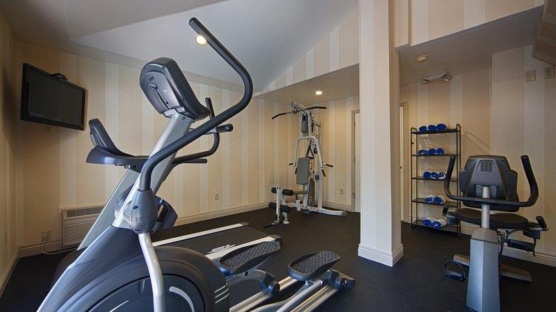 Best Western Plus Mountain View Inn Image