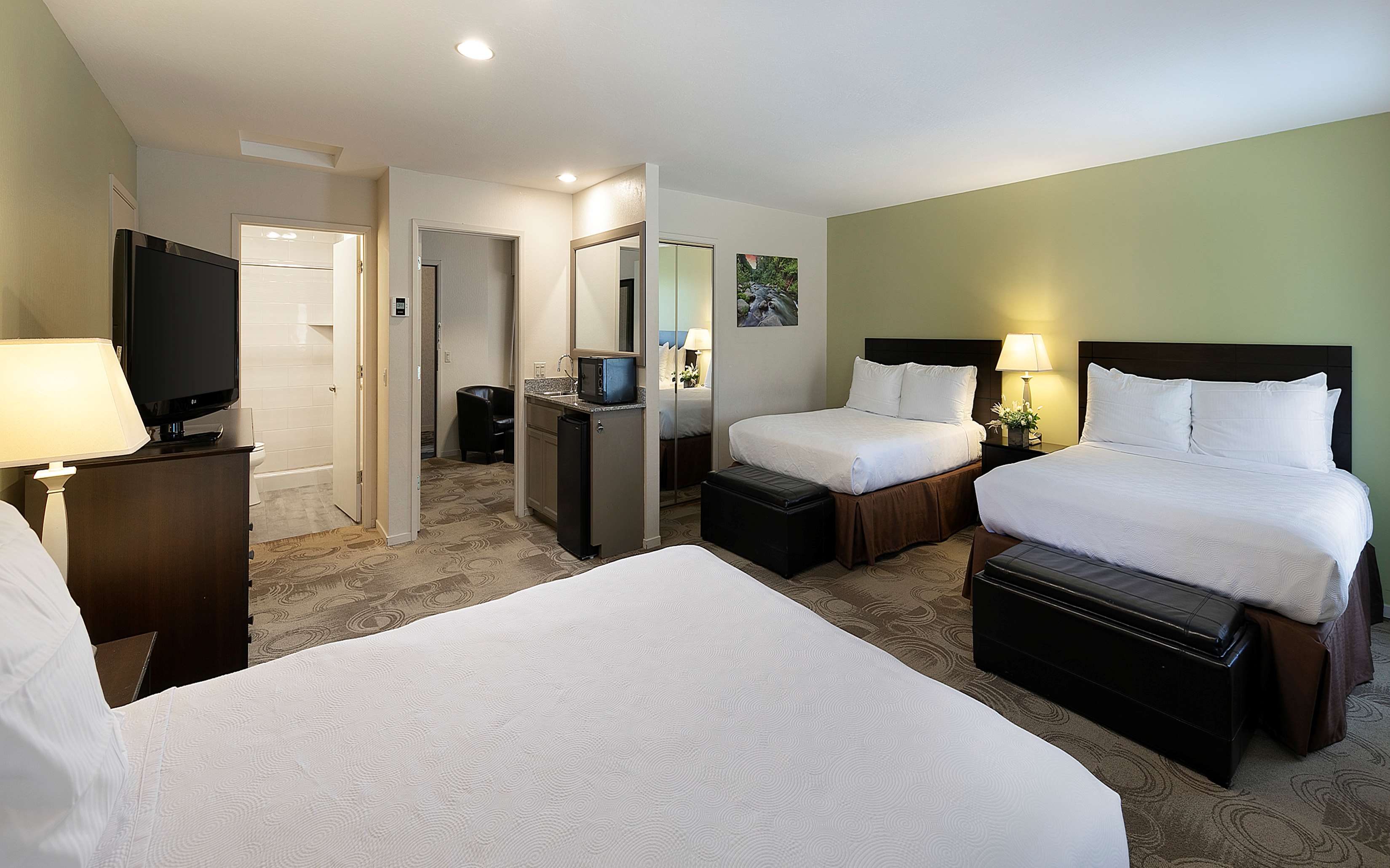 Best Western Seacliff Inn Photo