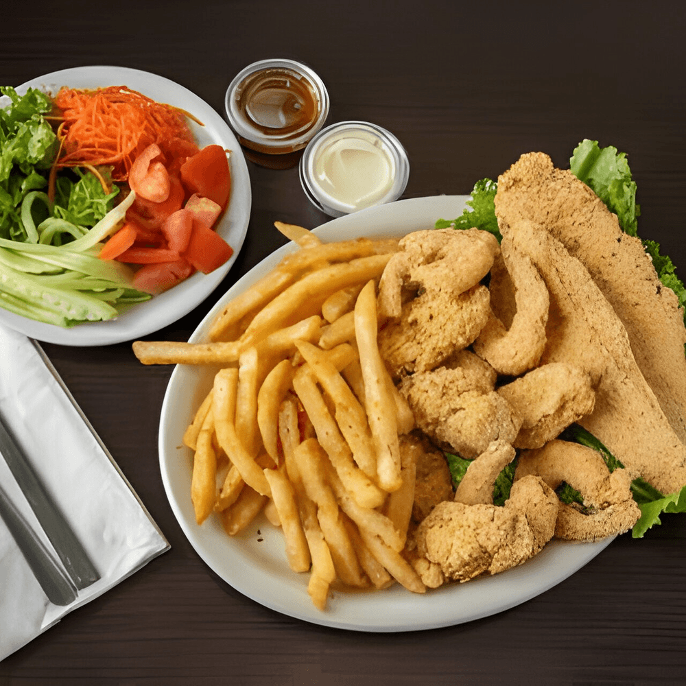 LF5. Family Fried Combo