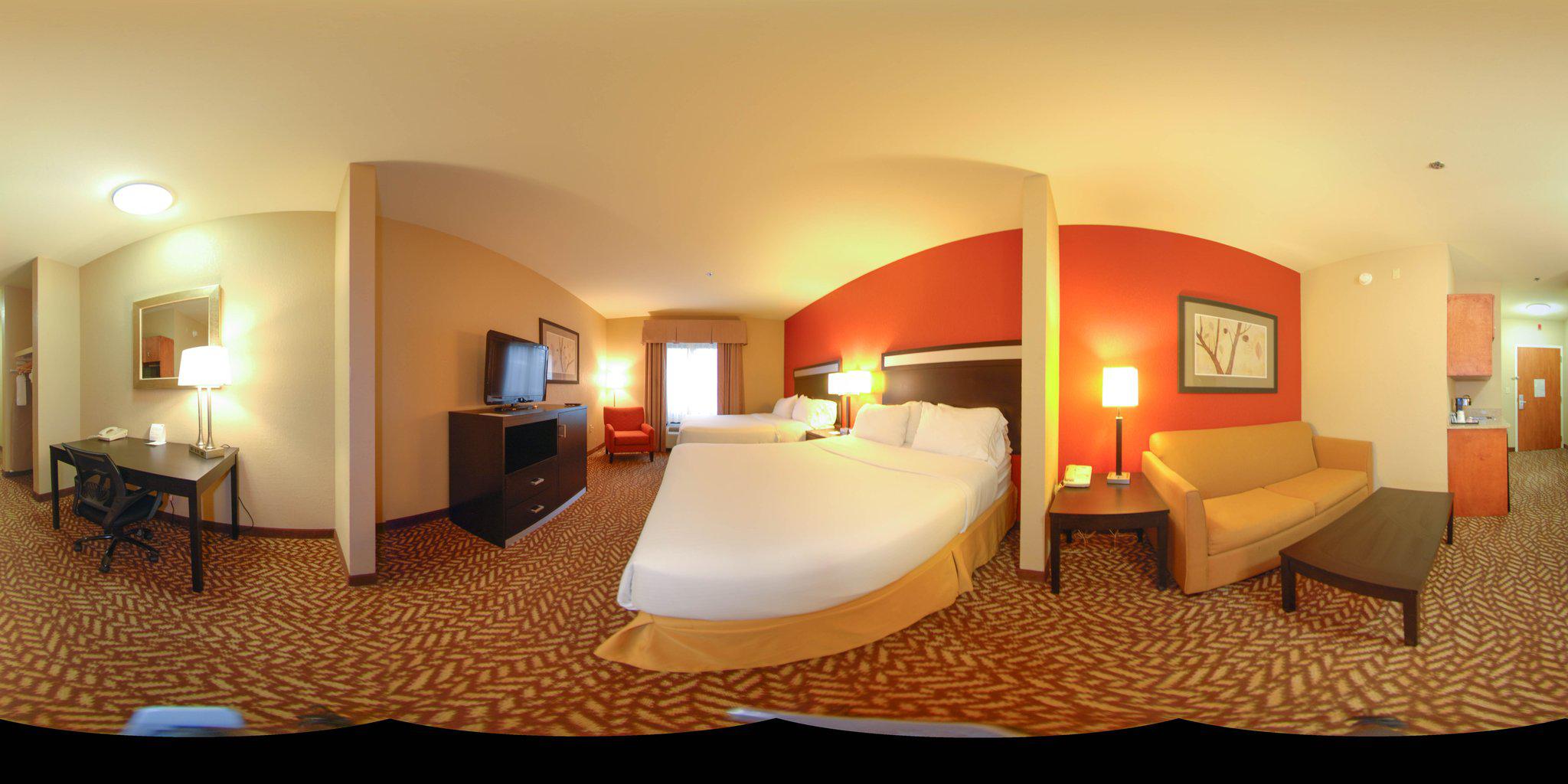 Holiday Inn Express & Suites Pine Bluff/Pines Mall Photo