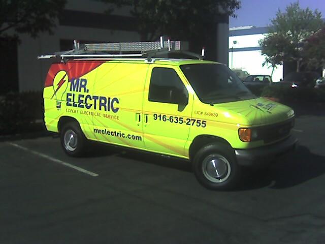 Mr. Electric of Rancho Cordova Logo