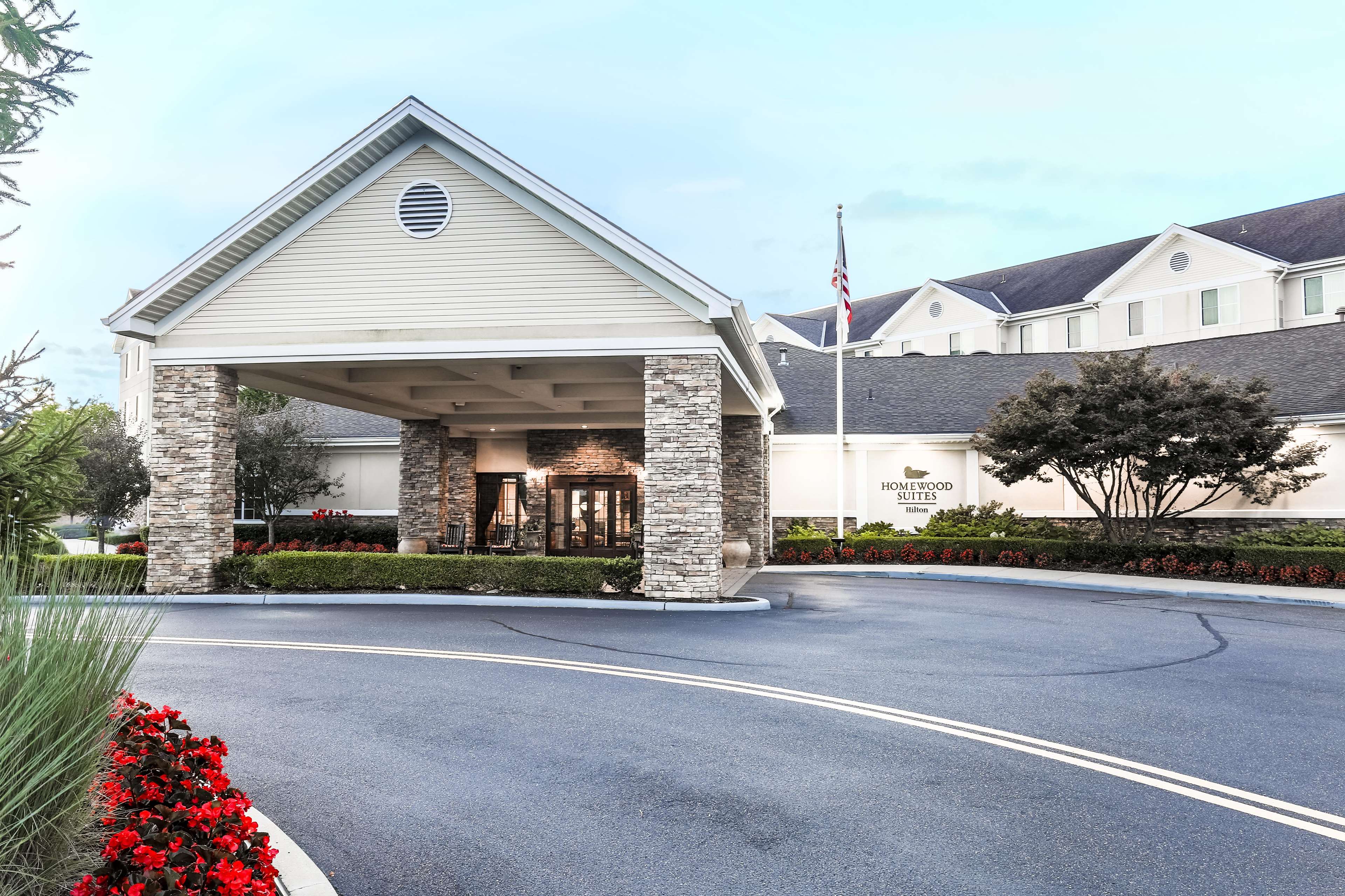 Homewood Suites by Hilton Long Island-Melville Photo