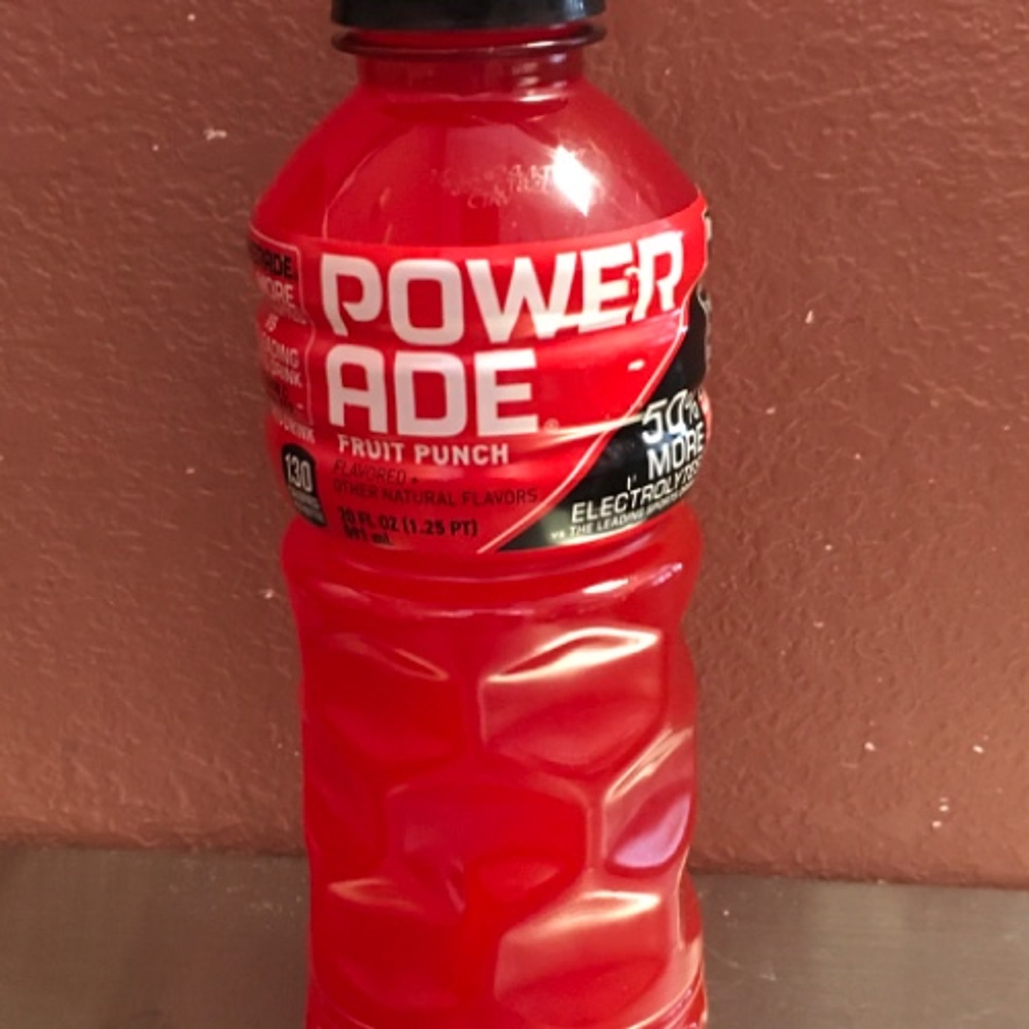 Fruit punch Power Ade (20oz)