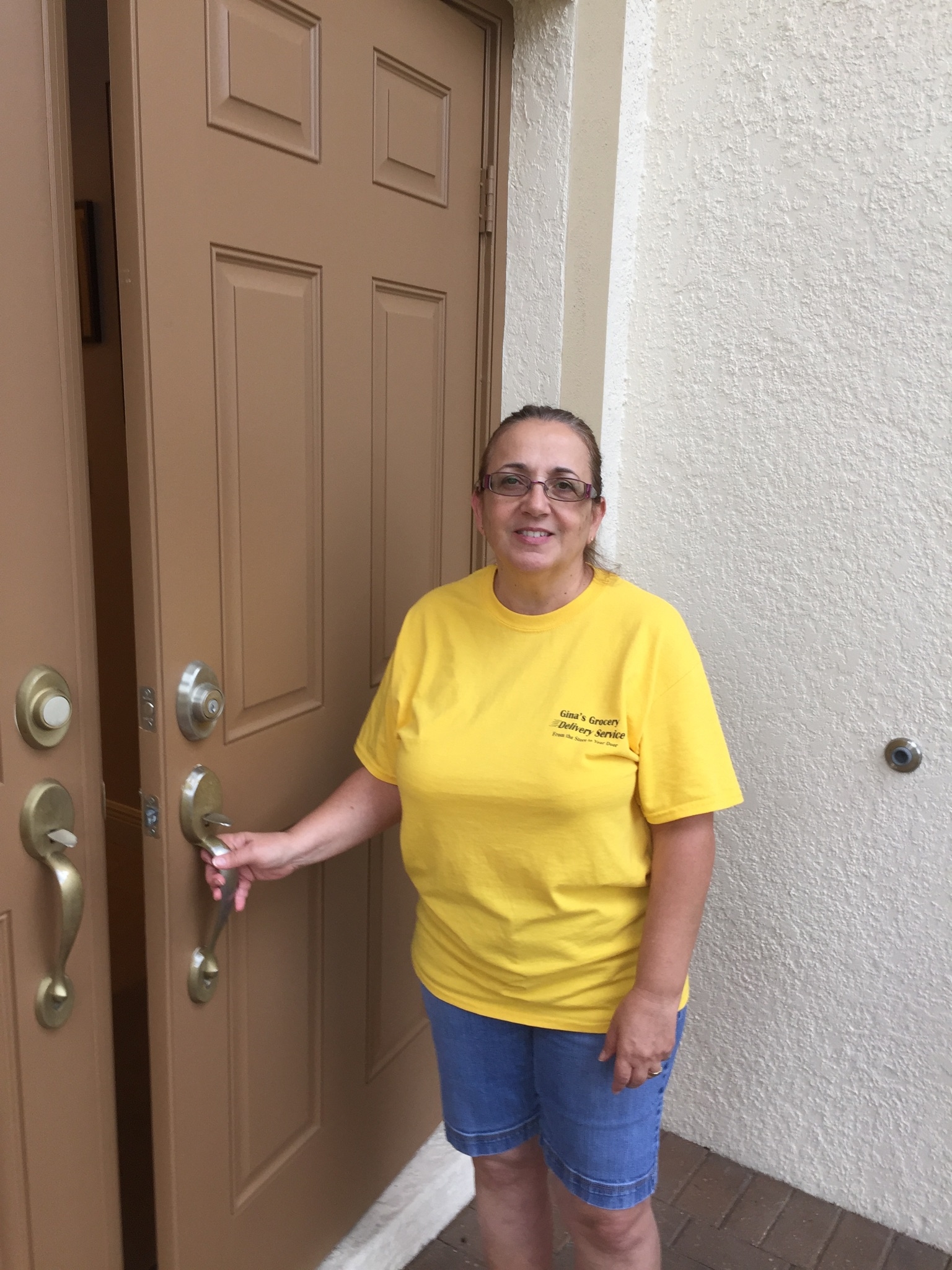 Gina's Grocery Delivery Service Image