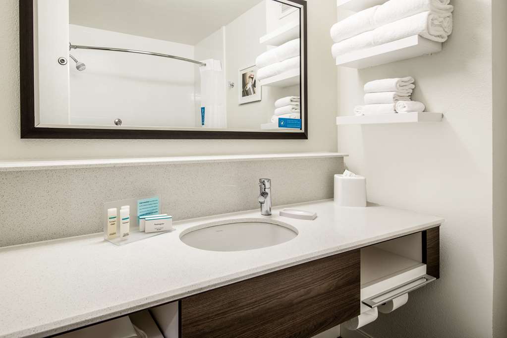 Hampton Inn & Suites Las Vegas-Henderson Image