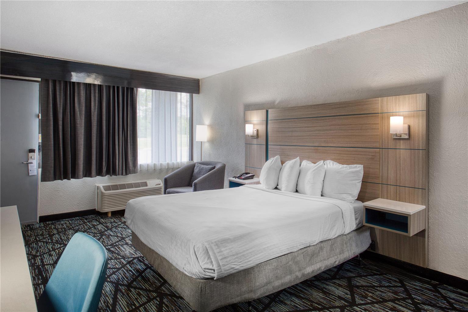 Best Western Executive Inn Image