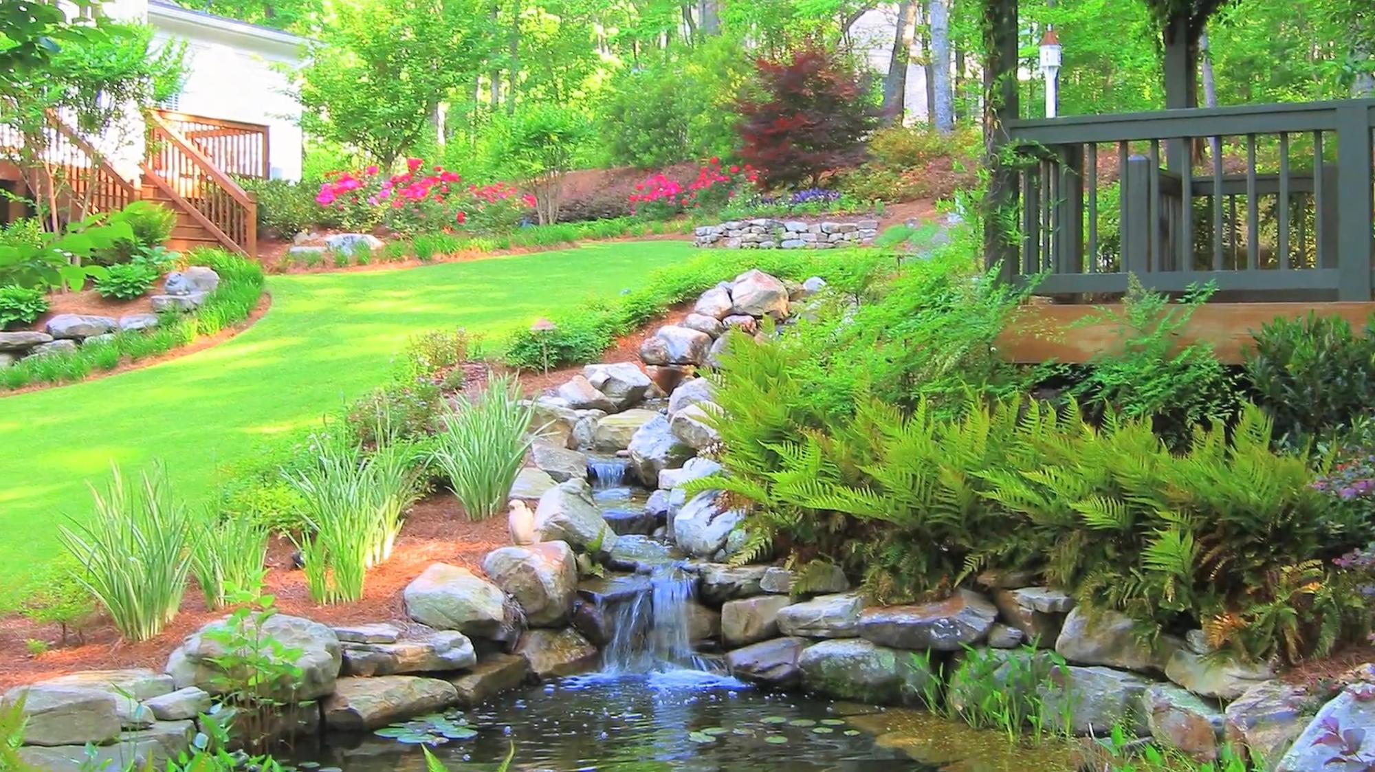 Outside Landscape Group Image