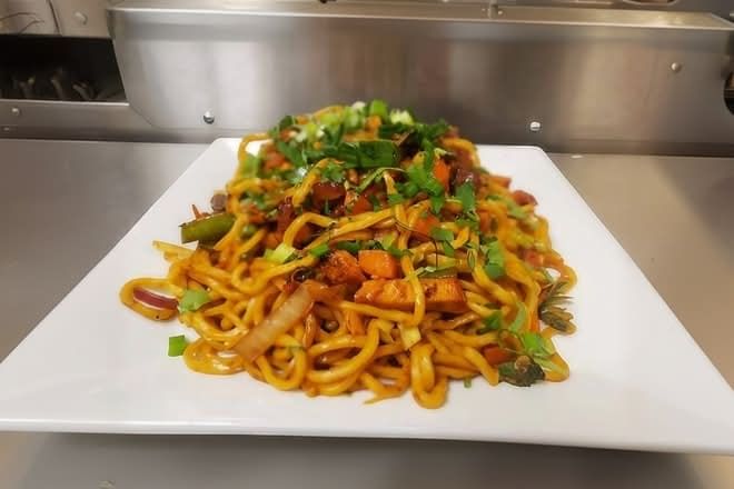 Veggie chow mein