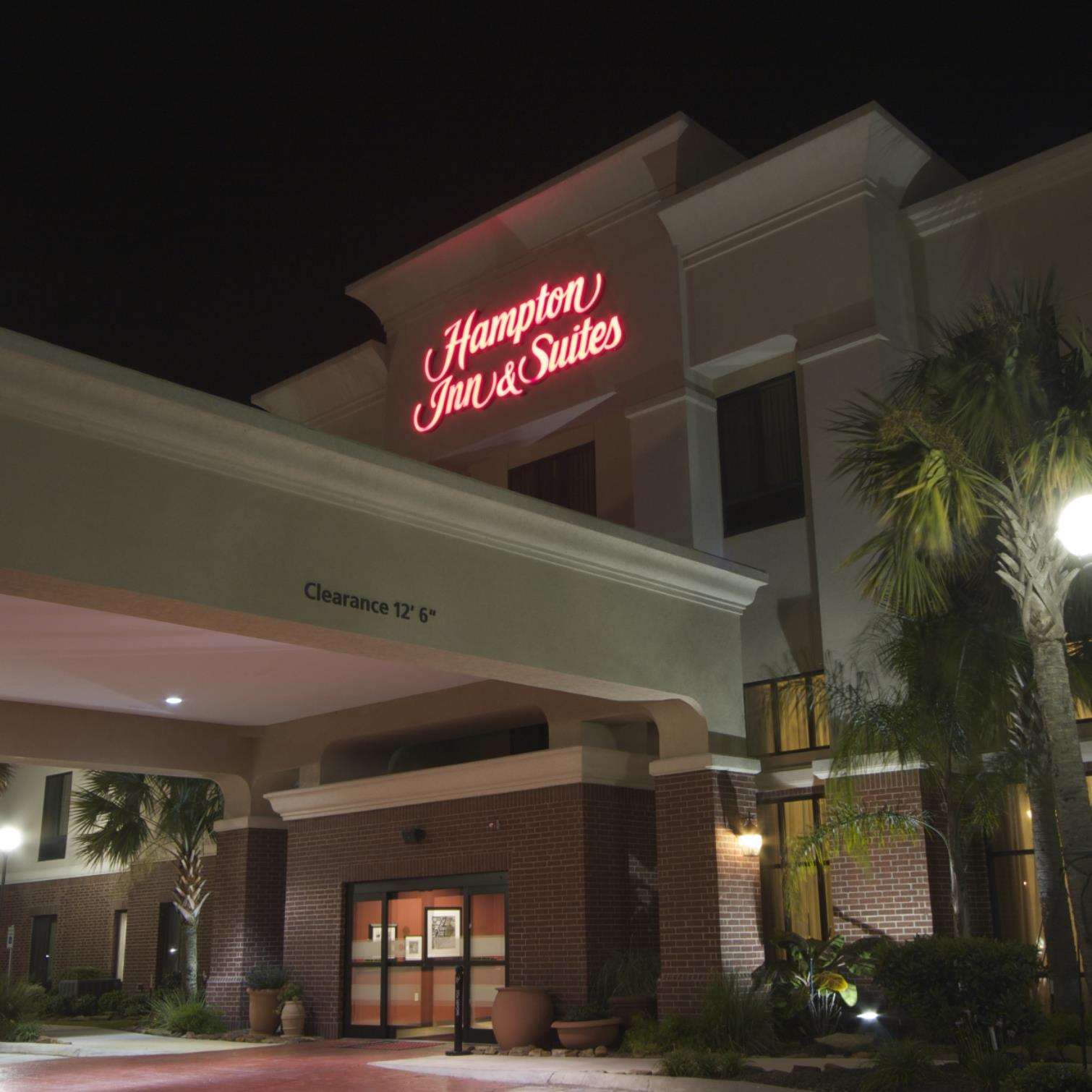 Hampton Inn & Suites Port Arthur Photo