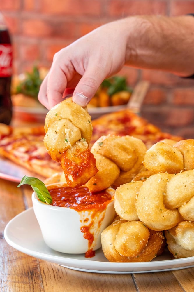 Garlic Knots (QTY)