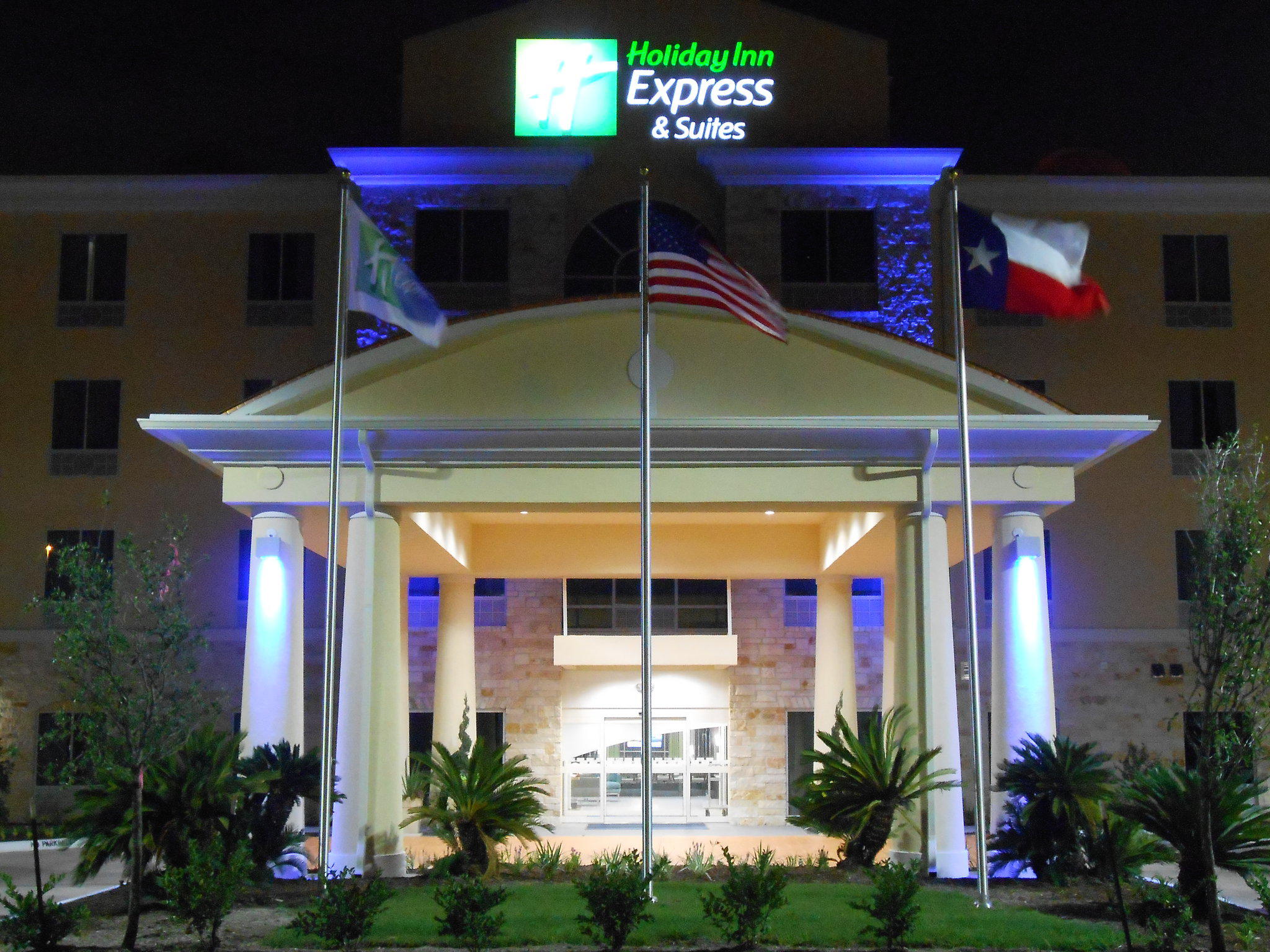 Holiday Inn Express & Suites Houston Northwest-Brookhollow Photo