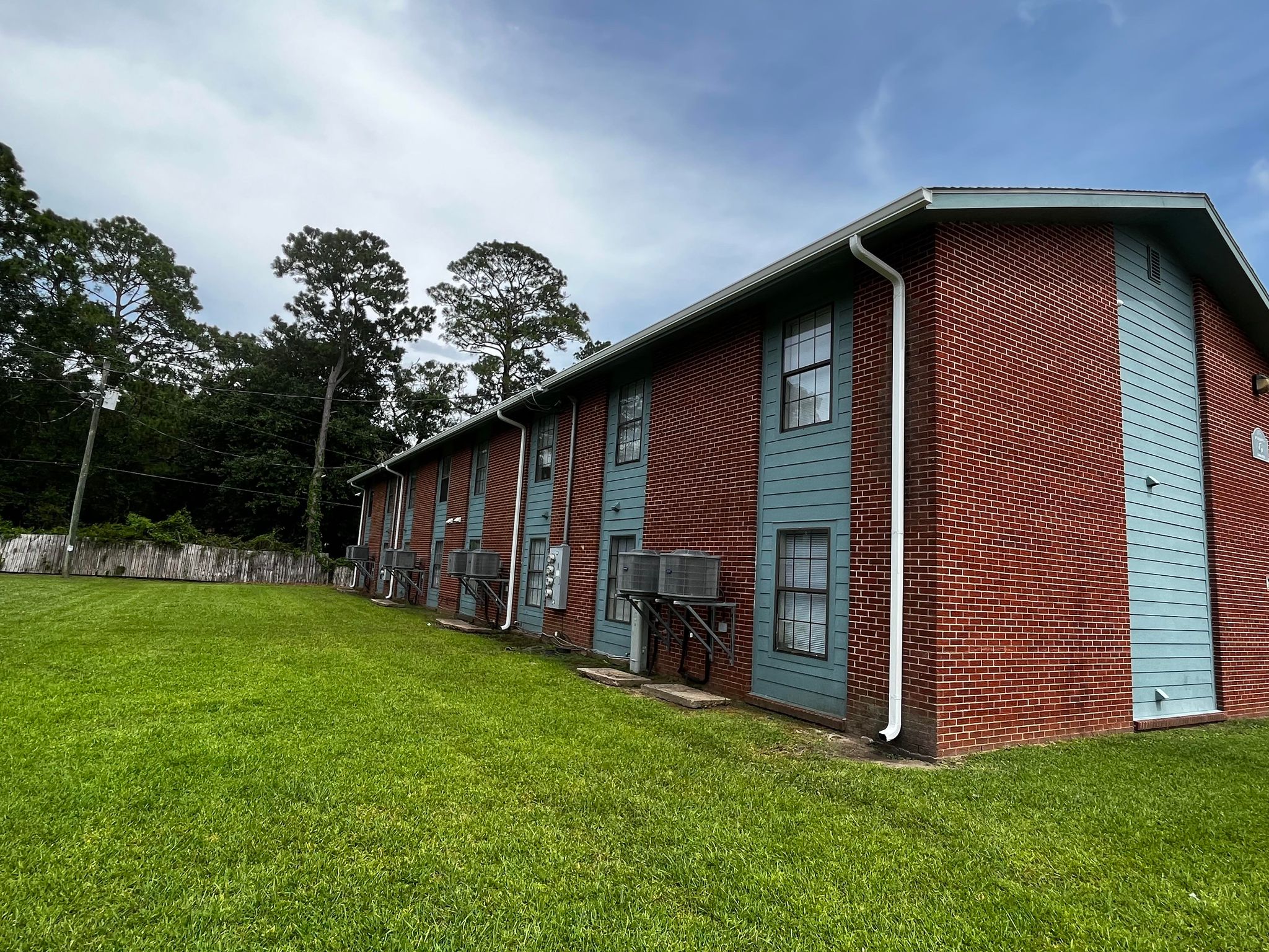 Southern Gutters LLC Image