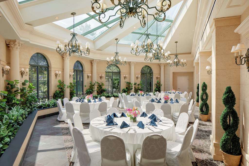 Desmond Hotel Malvern, a DoubleTree by Hilton Image