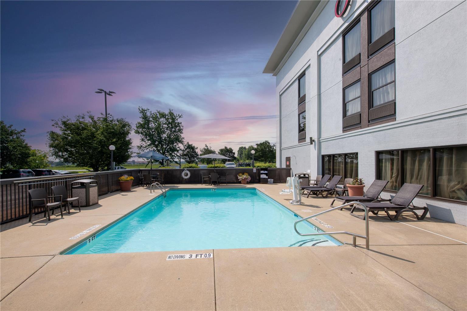 Hampton Inn Raleigh/Clayton I-40 Image