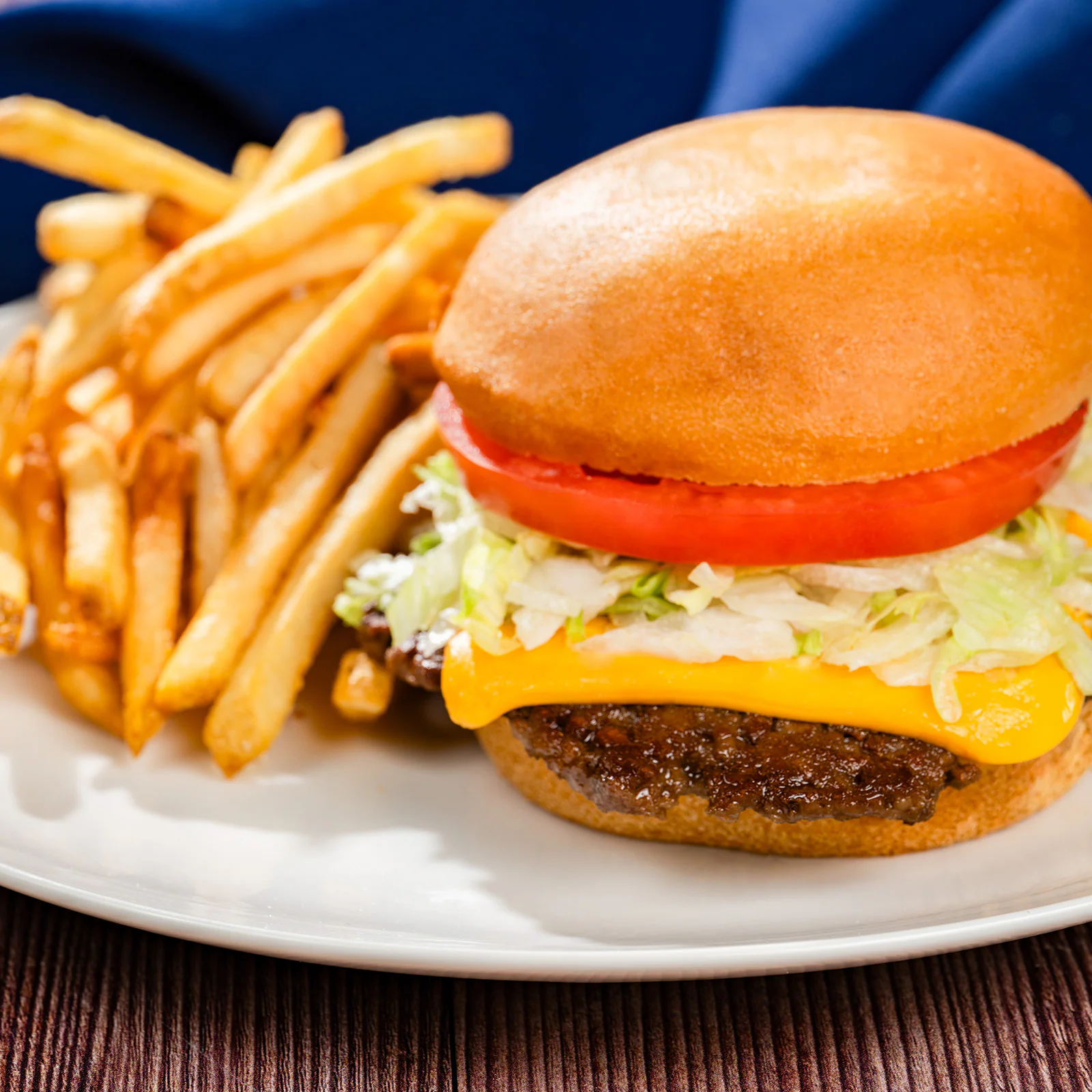 Plant-based Cheeseburger